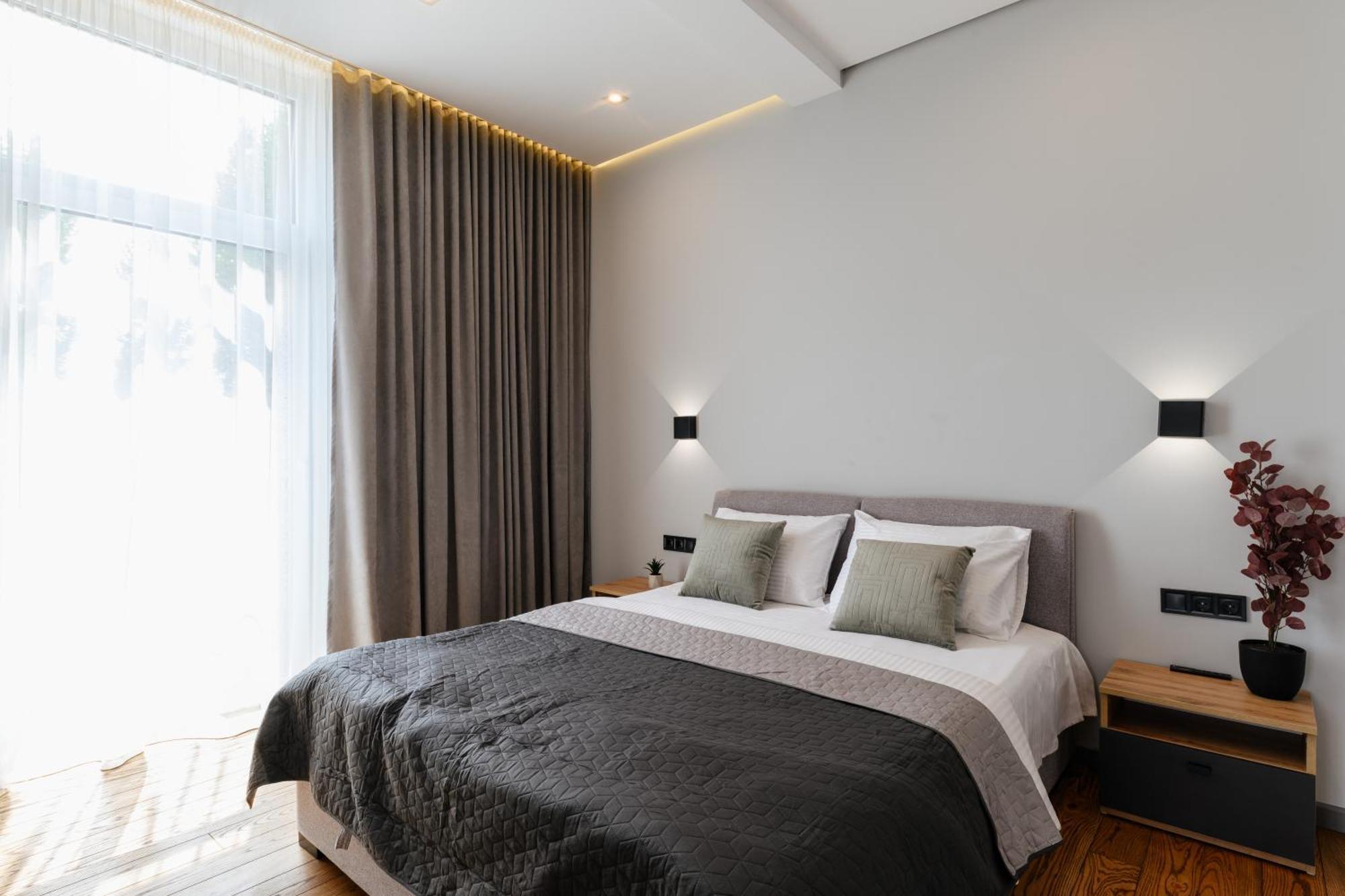 Luxury Apartments Smart House ウージュホロド エクステリア 写真