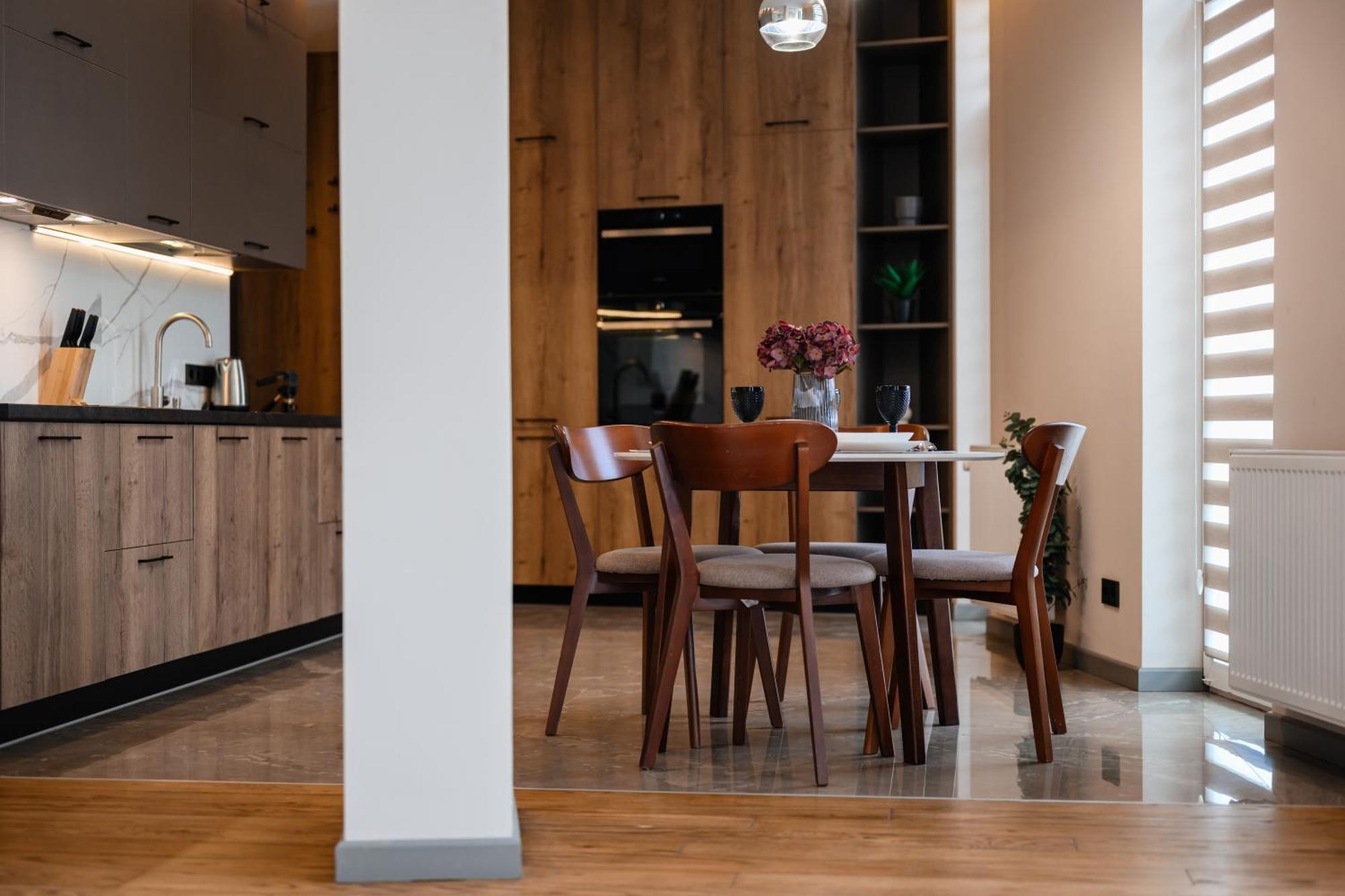 Luxury Apartments Smart House ウージュホロド エクステリア 写真
