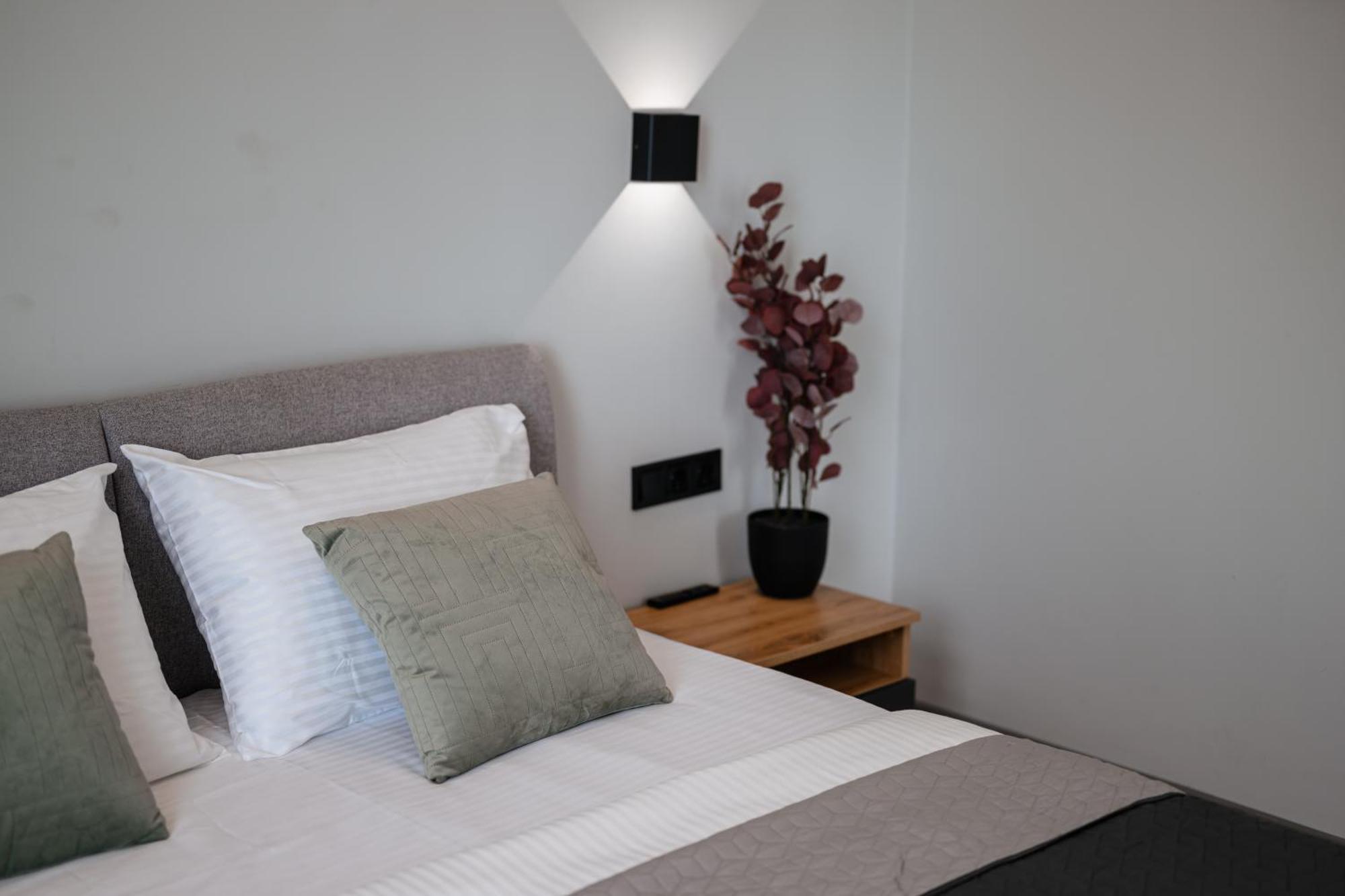 Luxury Apartments Smart House ウージュホロド エクステリア 写真